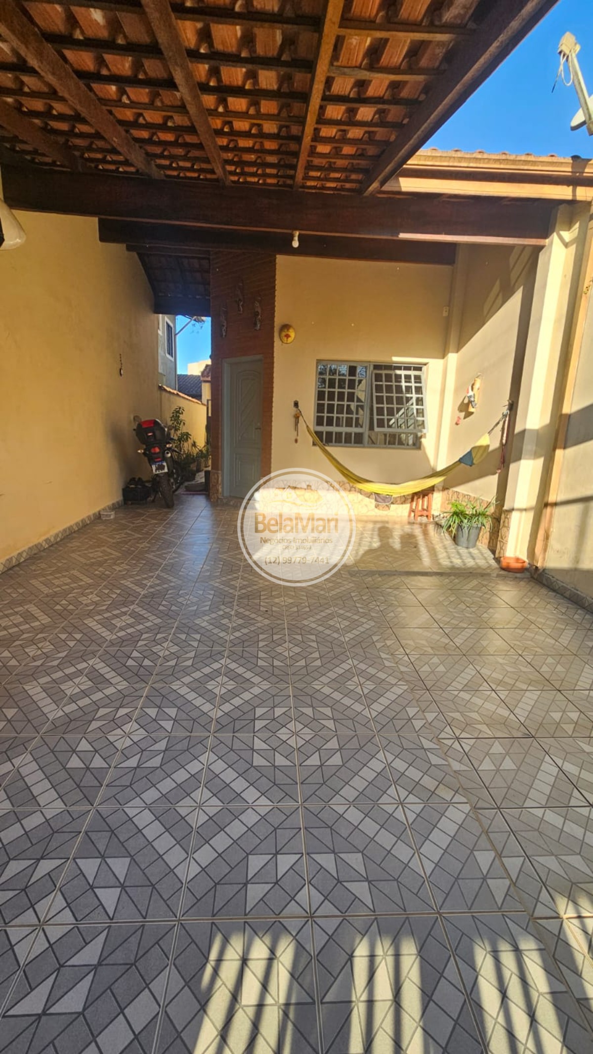 Casa à venda com 2 quartos, 154m² - Foto 2