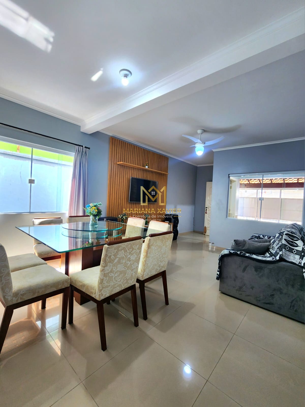 Casa, 3 quartos, 214 m² - Foto 1