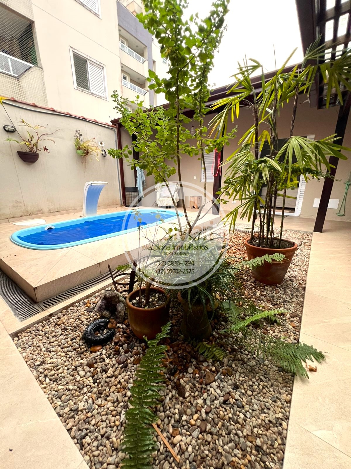 Casa à venda com 4 quartos, 150m² - Foto 18
