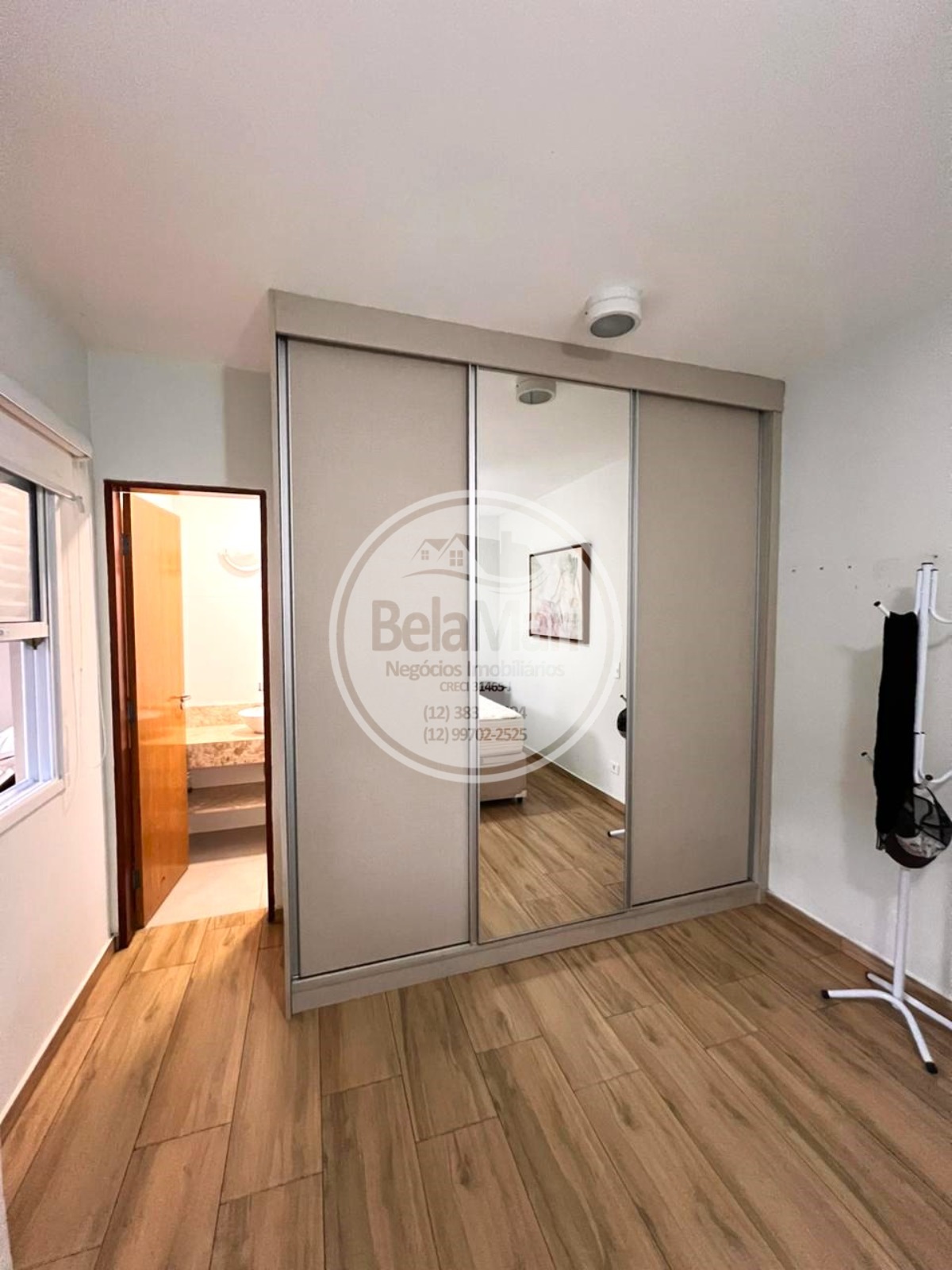 Casa à venda com 4 quartos, 150m² - Foto 11