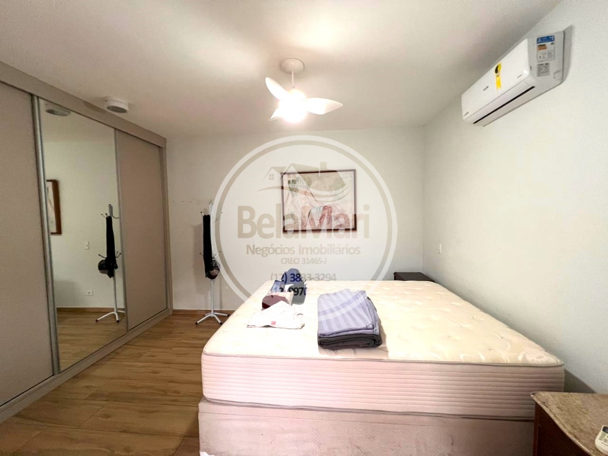 Casa à venda com 4 quartos, 150m² - Foto 12